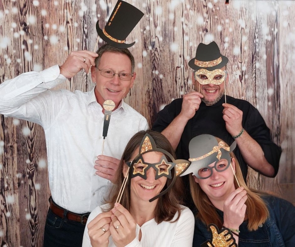 Silvester mit Freunden verbringen